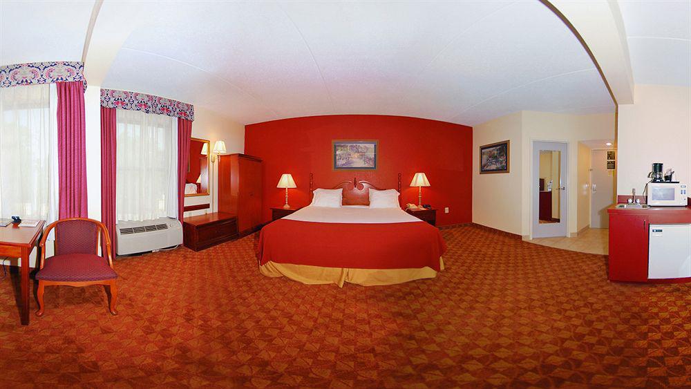 Red Roof Inn & Suites Columbus West Broad Exterior foto